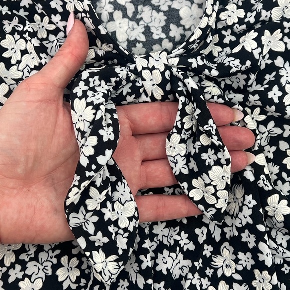 Nina Leonard Black with White Floral Sleeveless Maxi Dress with Bow Size XL - Picture 6 of 8